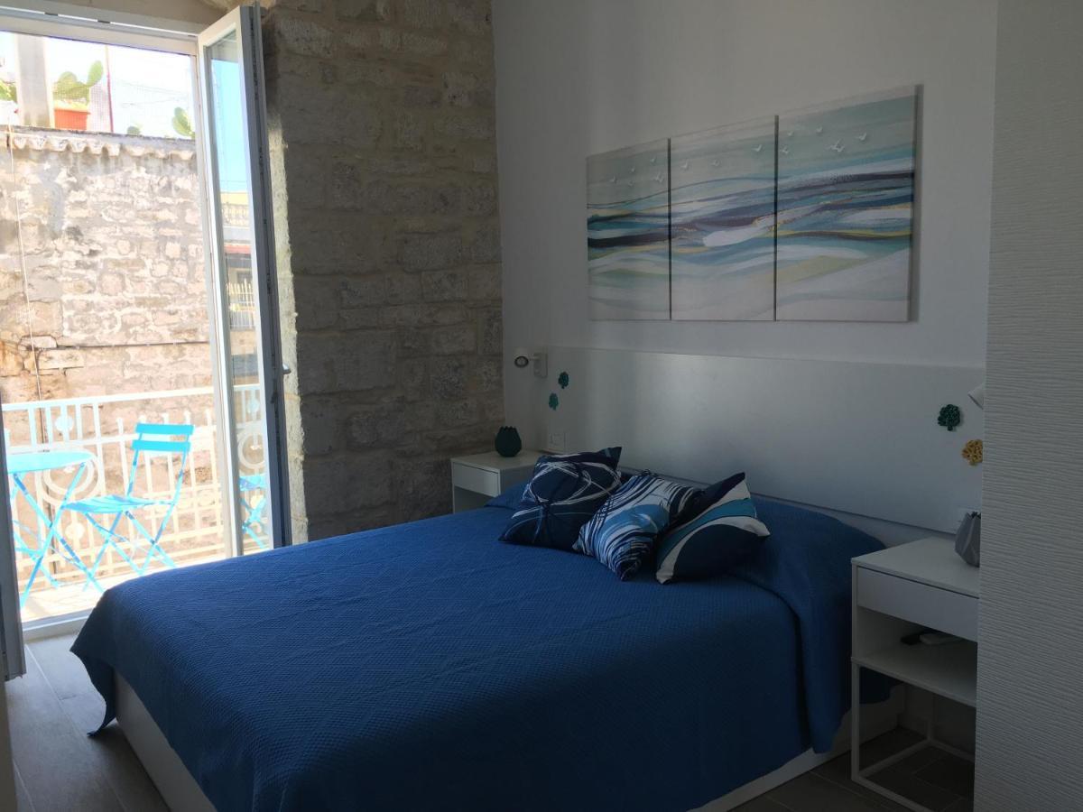 La Terrazza Sul Mare - Dimora Di Charme Appartement Giovinazzo Buitenkant foto
