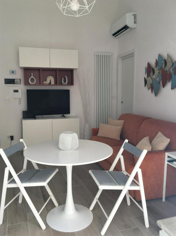 La Terrazza Sul Mare - Dimora Di Charme Appartement Giovinazzo Buitenkant foto